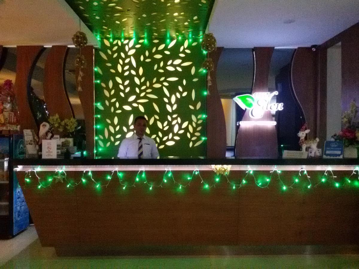 Green Eden Hotel Манадо Екстериор снимка