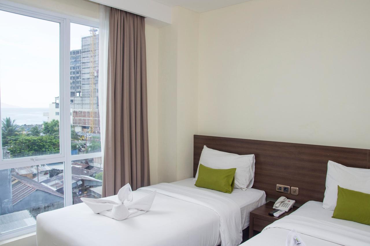 Green Eden Hotel Манадо Екстериор снимка